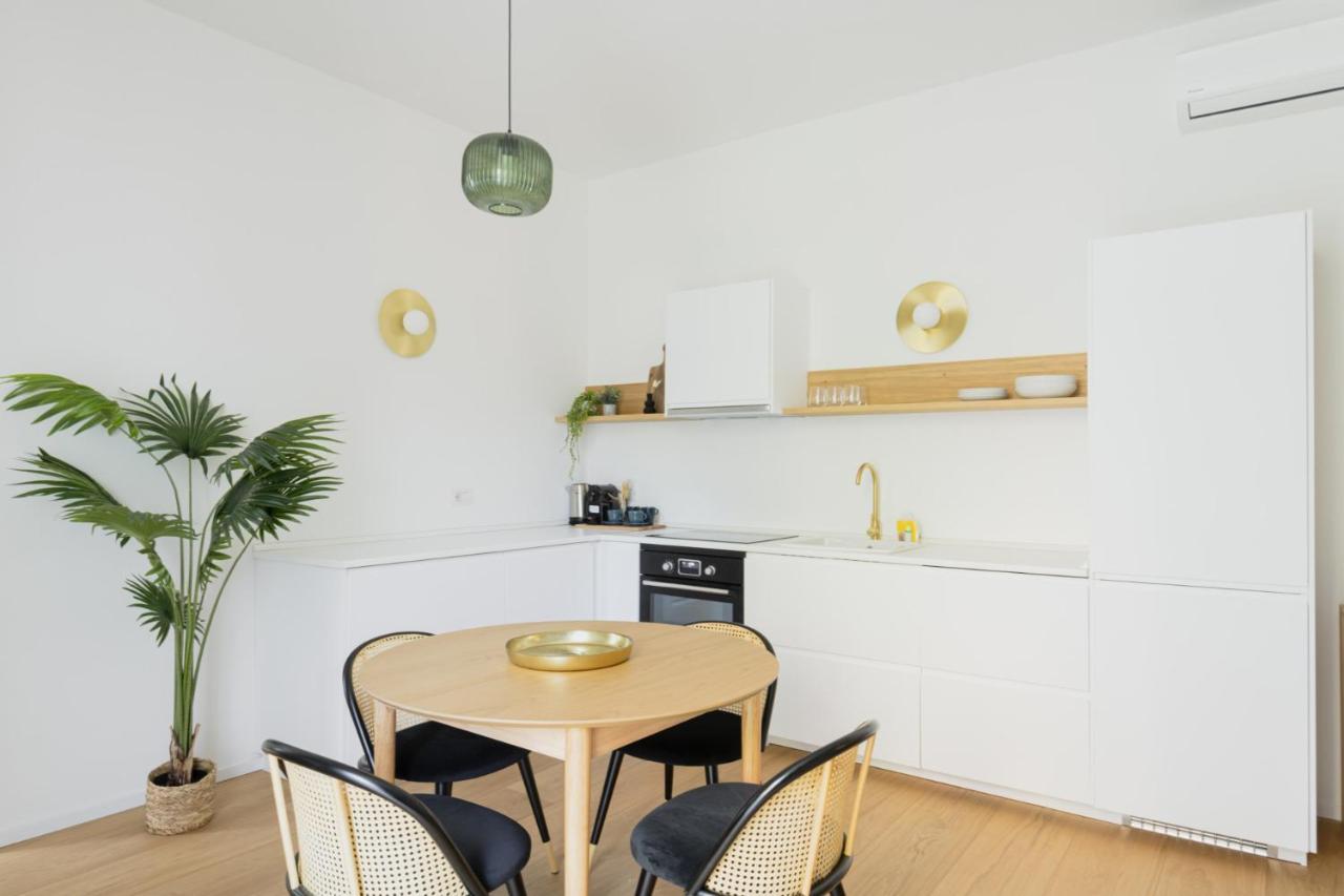 Easylife - Romantico Appartamento Sui Navigli Milano Eksteriør billede